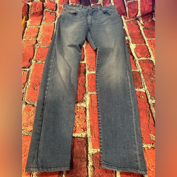 Levi’s 512 slim tapered jeans size 29 x 32
Leather rear patch - Picture 3 of 8